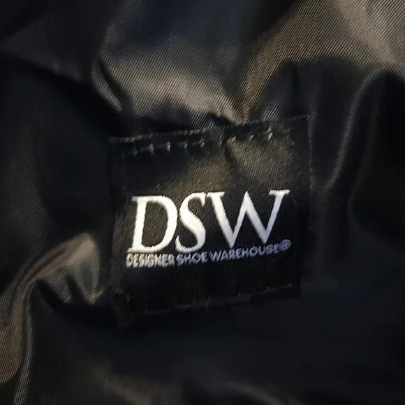 DSW Weekender Duffle Bag Black Tan Separte Shoe Compartment Gym Bag Travel Bag - Picture 3 of 15